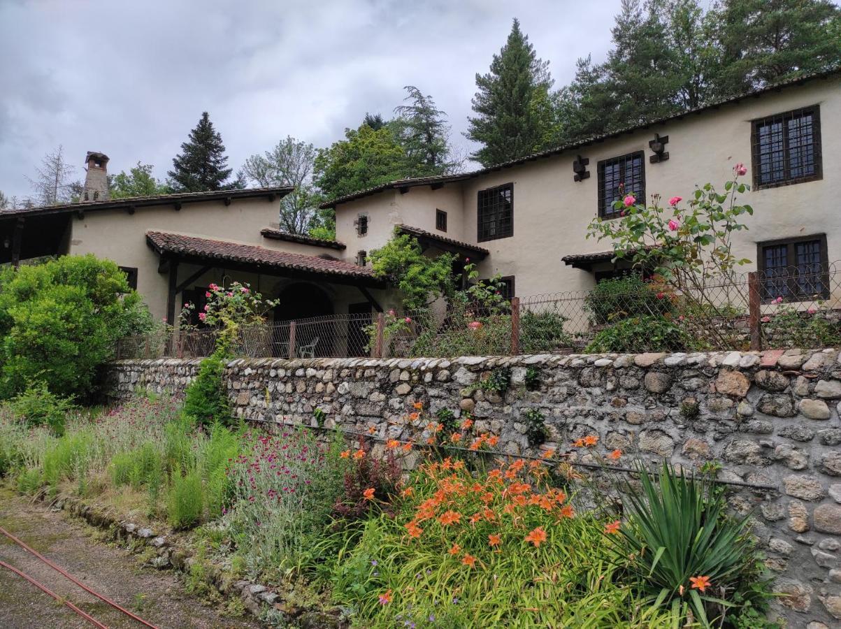 L'Oree Des Bois Courpiere ภายนอก รูปภาพ