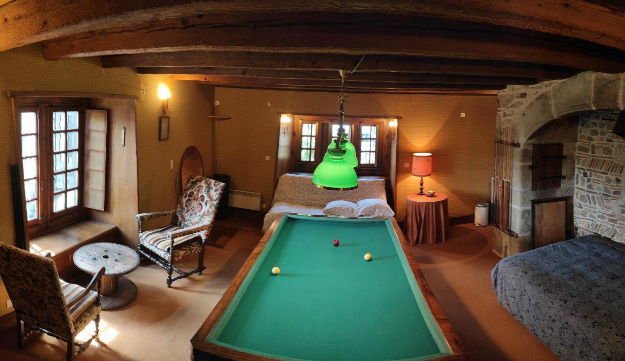 L'Oree Des Bois Courpiere ภายนอก รูปภาพ