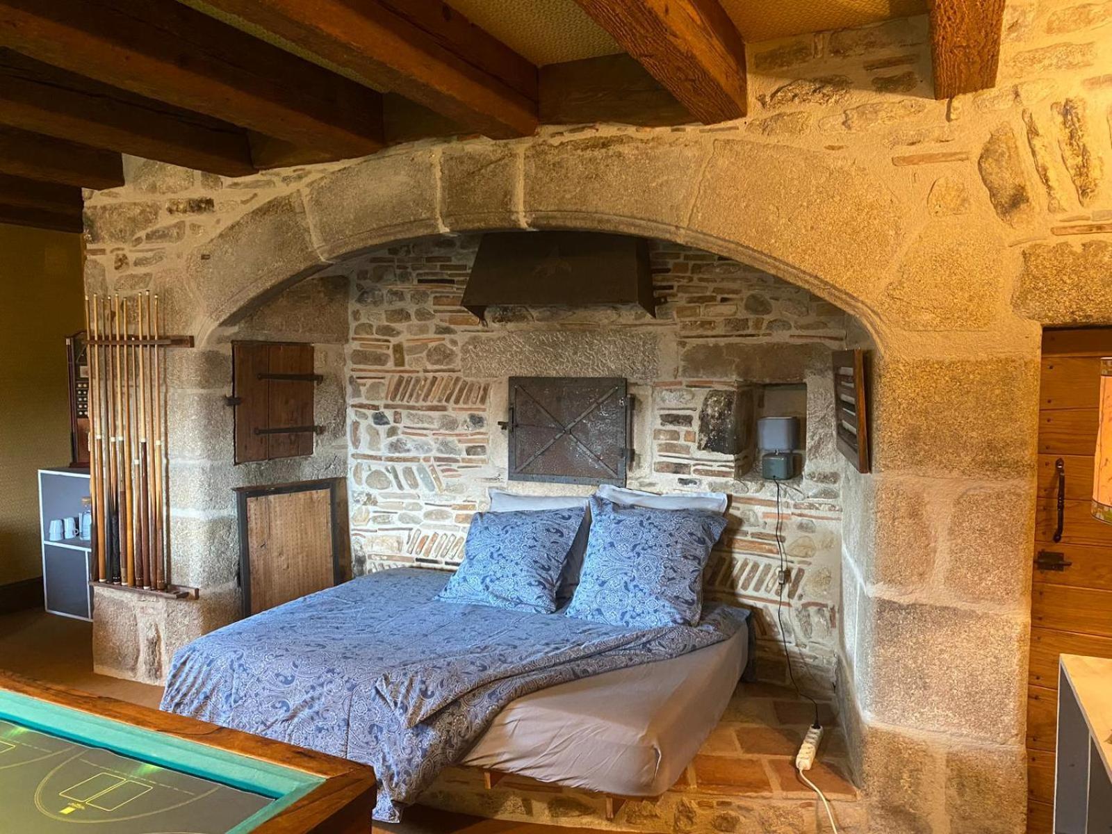 L'Oree Des Bois Courpiere ภายนอก รูปภาพ